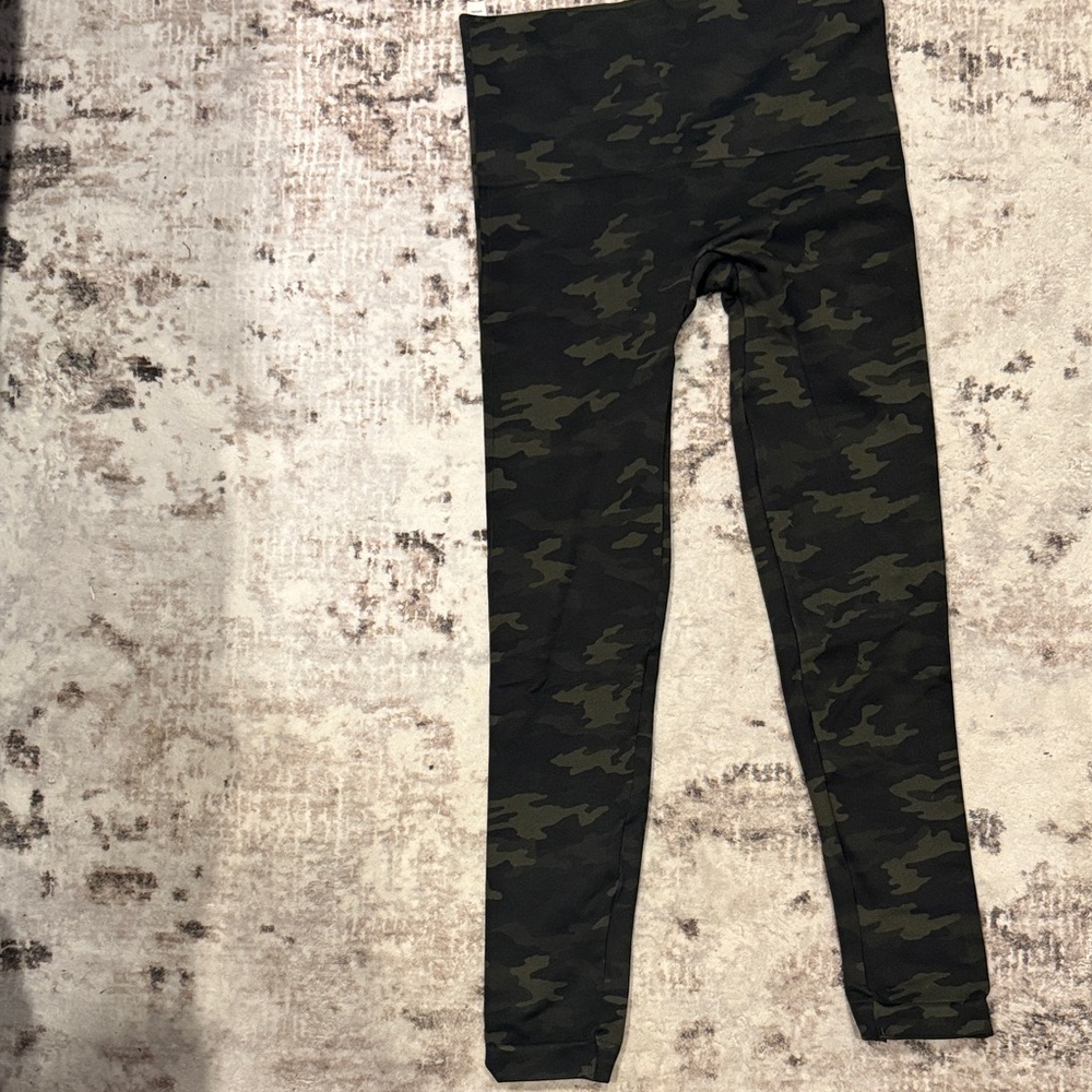 Spanx Camo Print Leggings